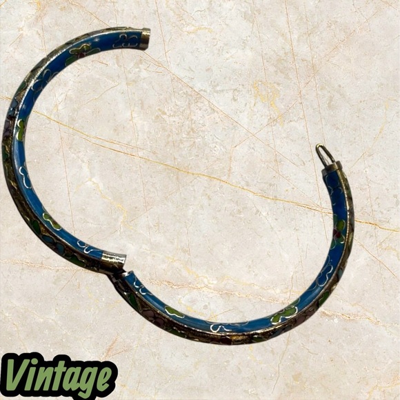 Vintage Blur and Green Floral Bangle Bracelet - Picture 7 of 10